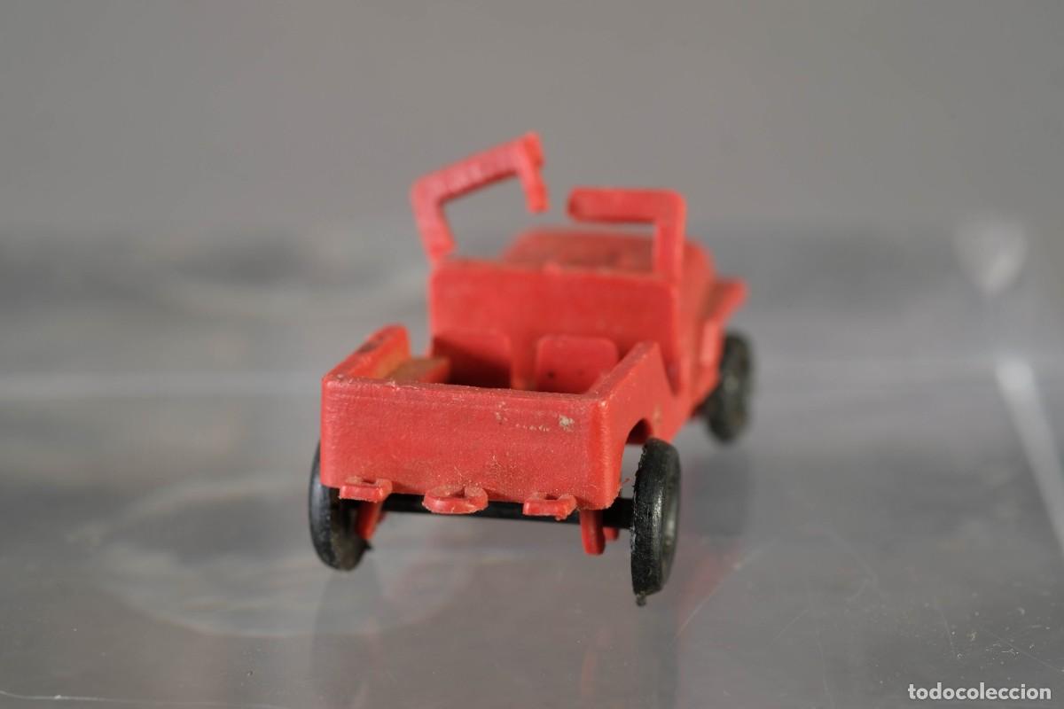 Coches a escala: COCHE JEEP EN MINIATURA DE PL&Aacute;STICO - Foto 4