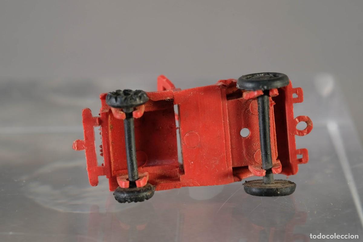 Coches a escala: COCHE JEEP EN MINIATURA DE PL&Aacute;STICO - Foto 5