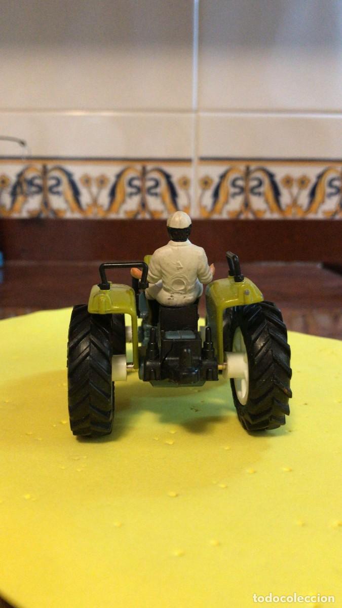 Coches a escala: Tractor met&aacute;lico 10x07 - Foto 3