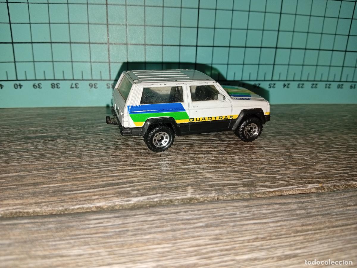 Coches a escala: Coche Jeep Cherokee Matchbox - Foto 2