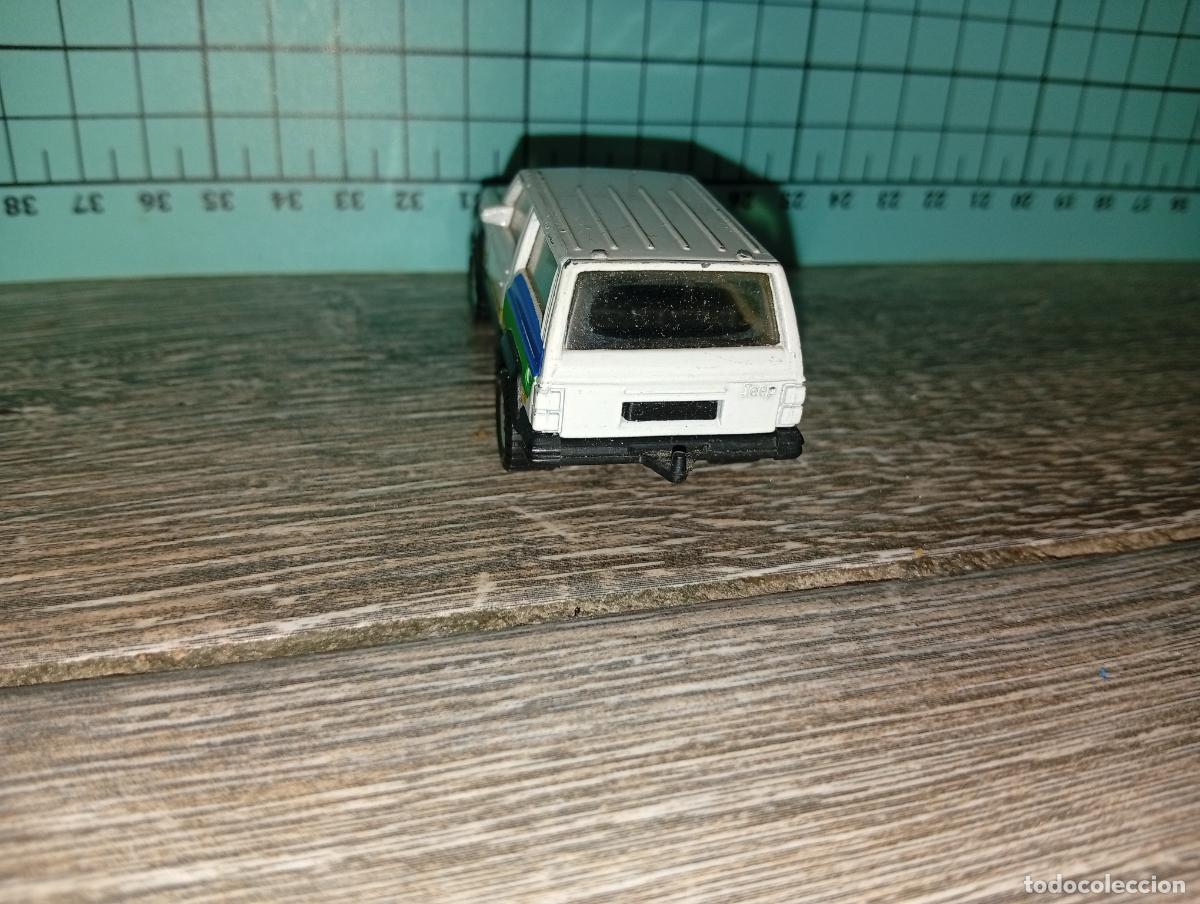 Coches a escala: Coche Jeep Cherokee Matchbox - Foto 3