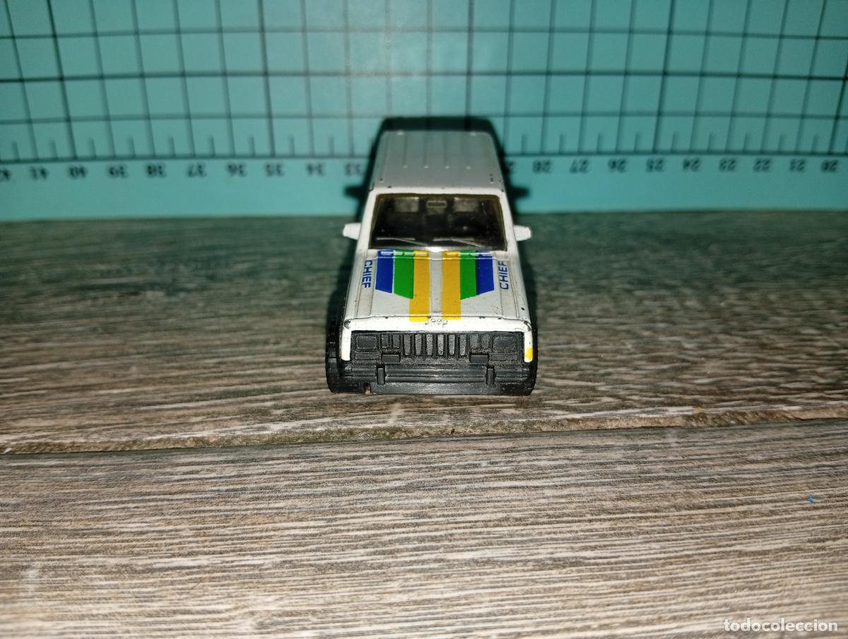 Coches a escala: Coche Jeep Cherokee Matchbox - Foto 6