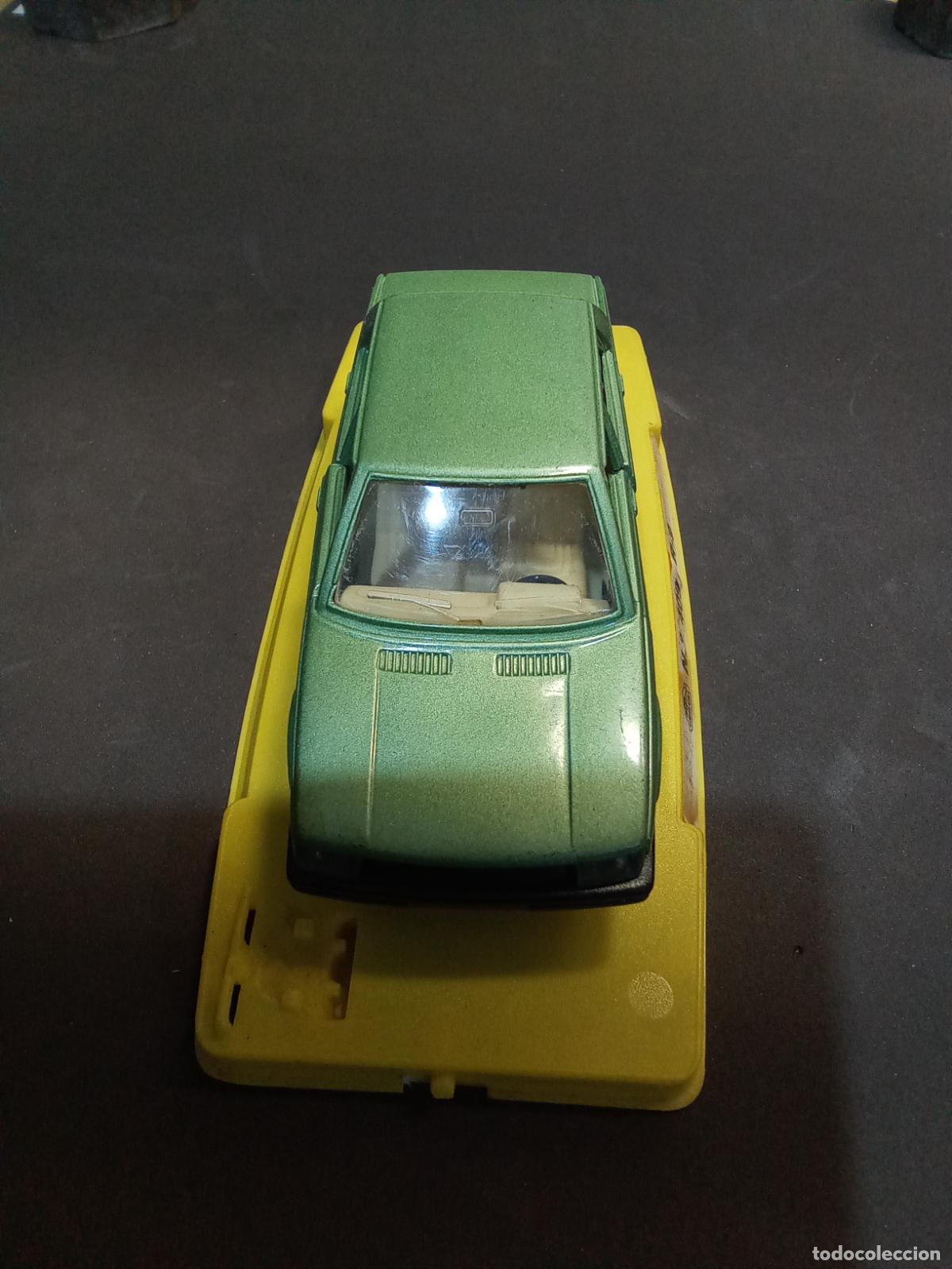 Coches a escala: RENAULT 9 DE GUISVAL - Foto 4