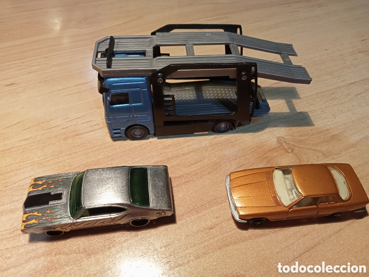 Coches a escala: Lote de tres piezas.1/64 aprox. - Foto 1