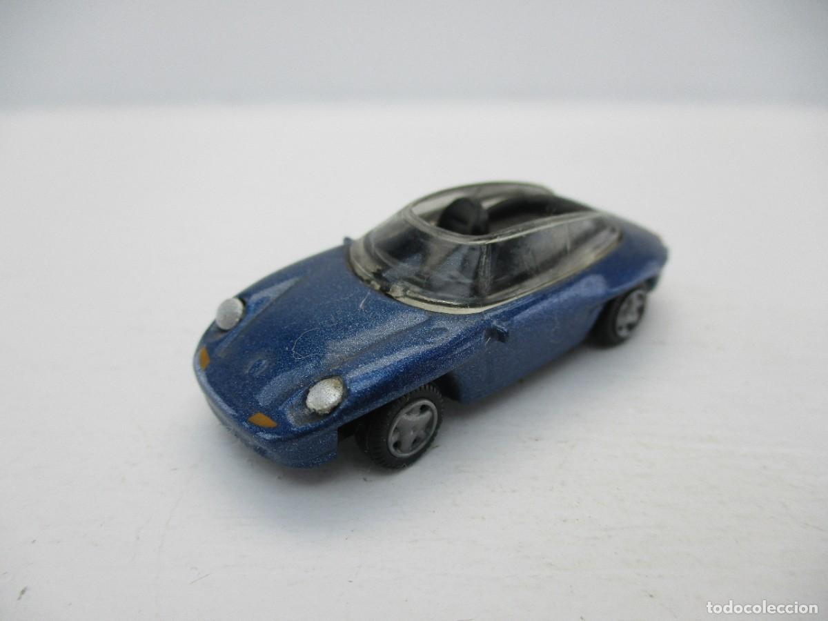Coches a escala: COCHE ESCALA 1:87 REF B11 - Foto 1