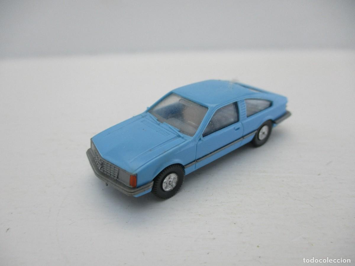 Coches a escala: COCHE ESCALA 1:87 REF B11 - Foto 1