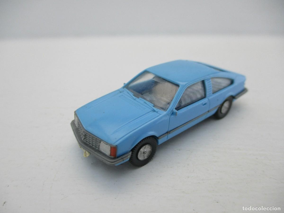 Coches a escala: COCHE ESCALA 1:87 REF B11 - Foto 1