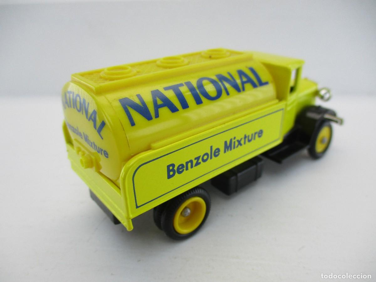 Coches a escala: COCHE ESCALA 1:64 REF CAJ 7 - Foto 2