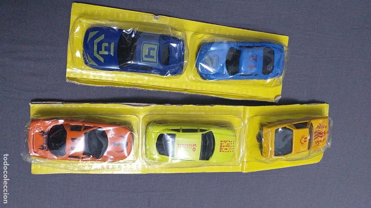 Model Cars: Tira con 5 coches de juguete # Nuevos, colores diferentes # Precintados