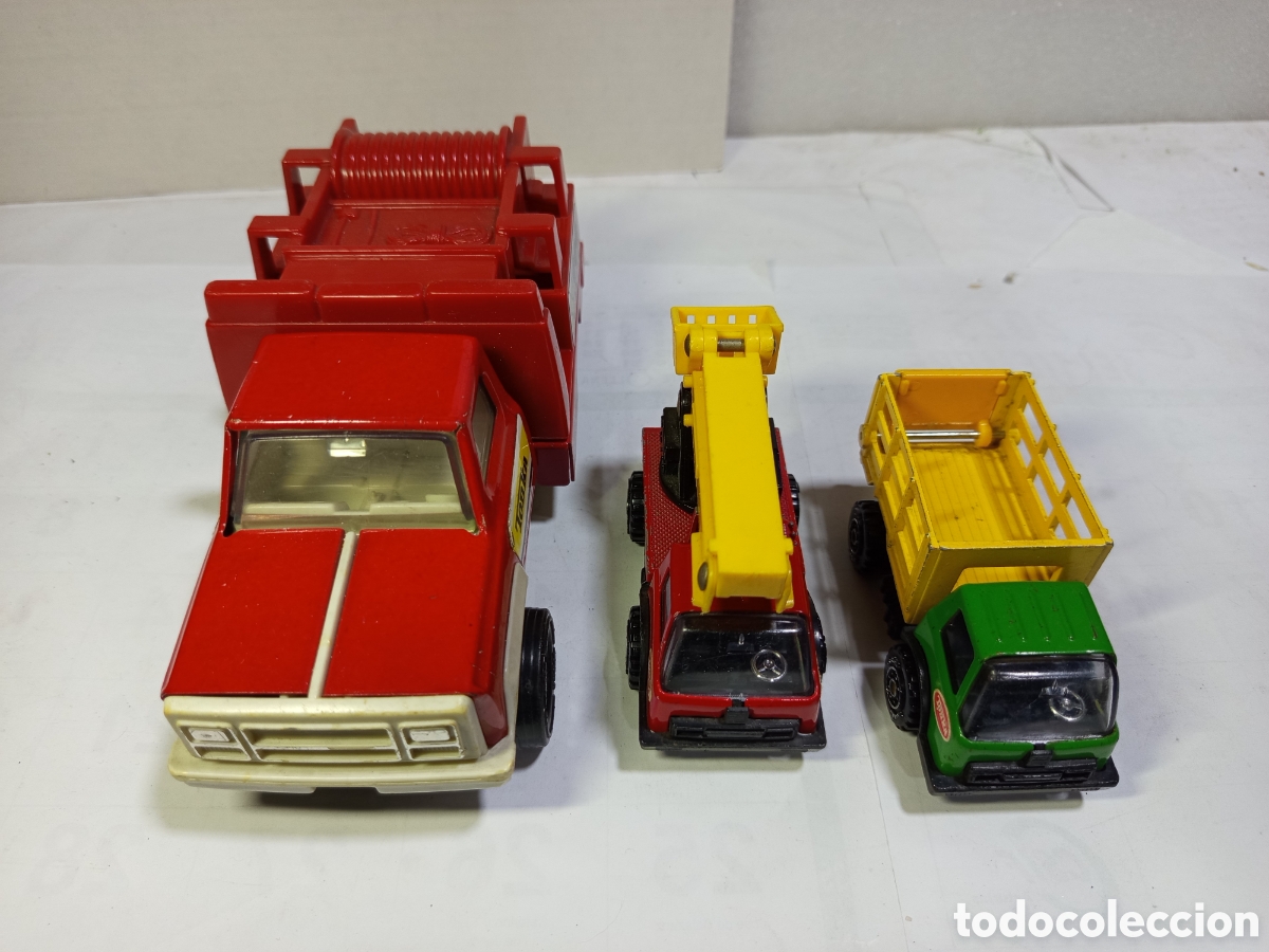 Coches a escala: Varios veh&iacute;culos marca Tonka - Foto 1