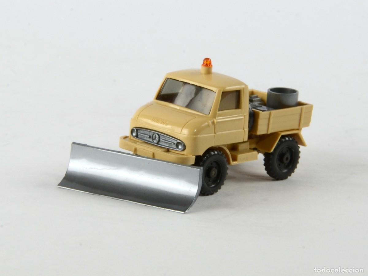 Coches a escala: Wiking 1:87 H0 Antiguo Unimog 411 Quitanieves 1964 - 75