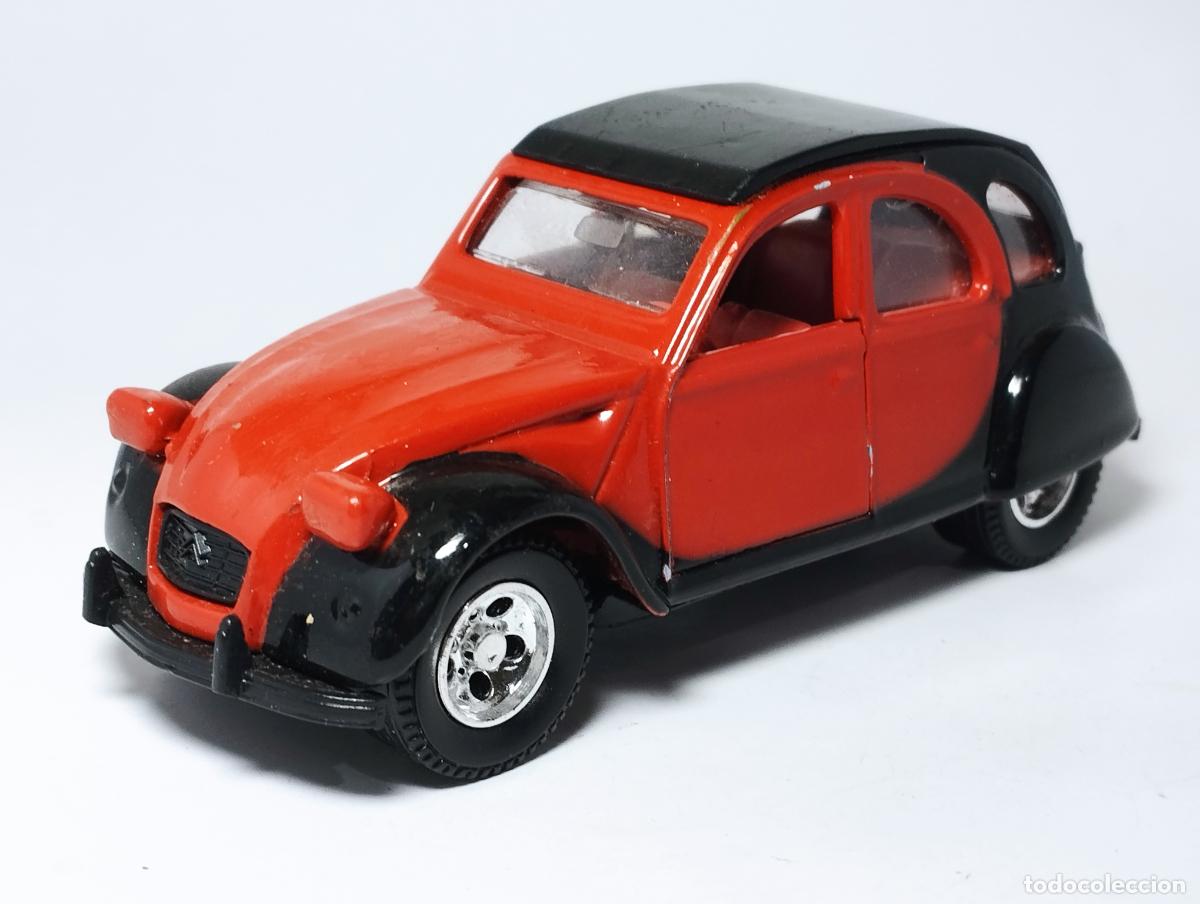Coches a escala: GUISVAL CITROEN 2 CV CHARLESTON ESCORPION ESCALA 1,37