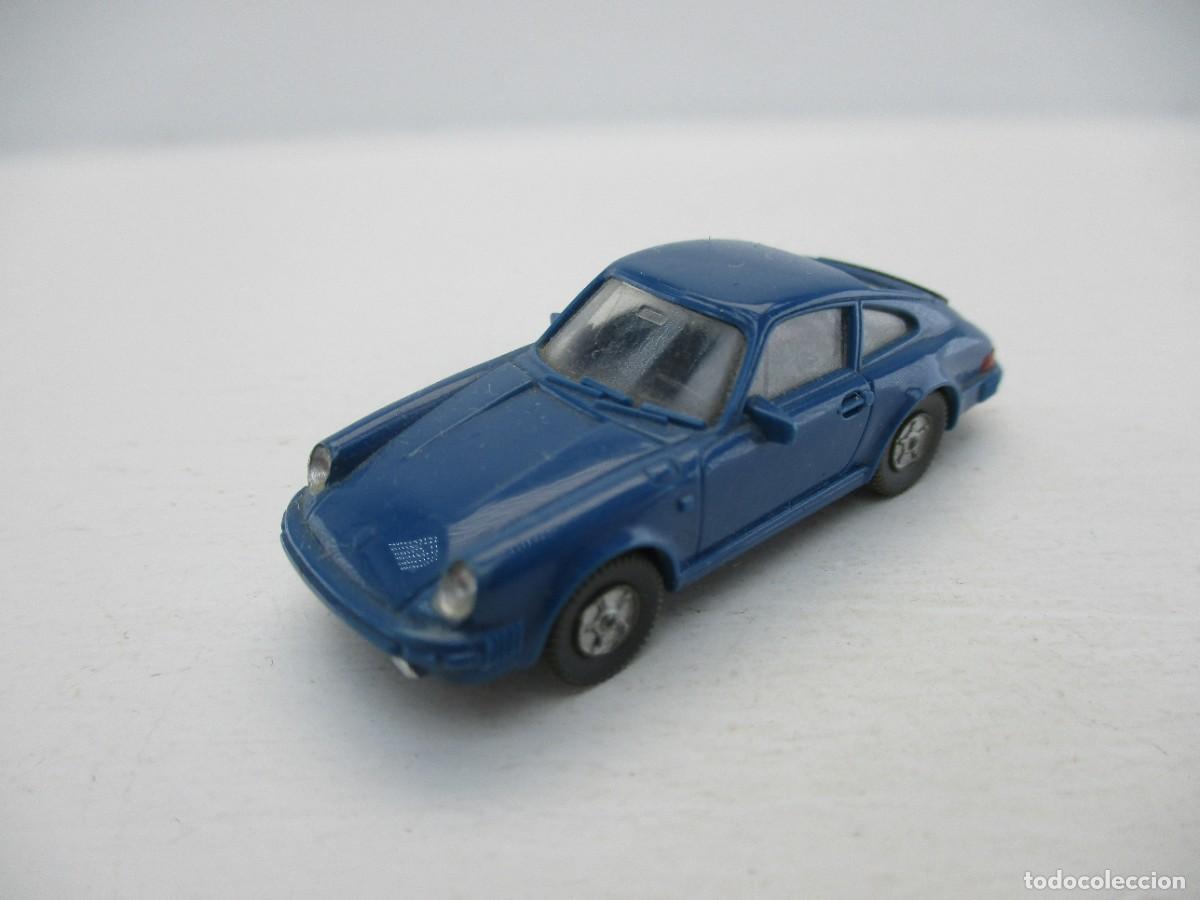 Coches a escala: COCHE ESCALA 1:87 REF B5 - Foto 1