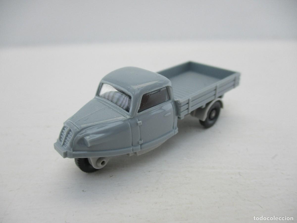 Coches a escala: COCHE ESCALA 1:87 REF B5 - Foto 1