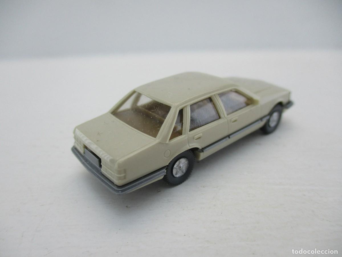 Coches a escala: COCHE ESCALA 1:87 REF B17 - Foto 2