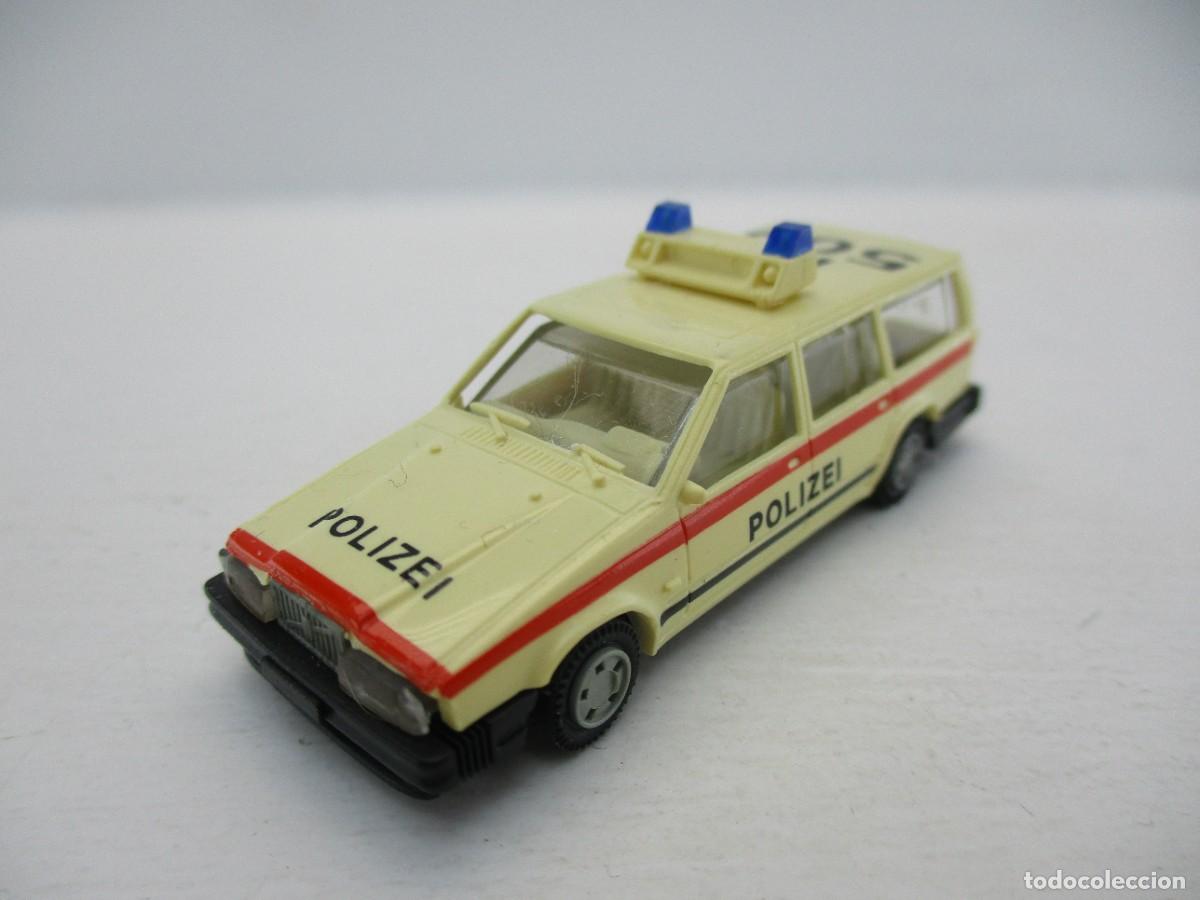 Coches a escala: COCHE ESCALA 1:87 REF B17 - Foto 1