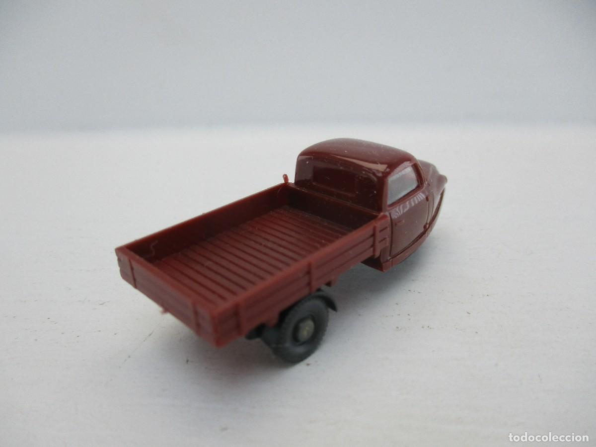 Coches a escala: COCHE ESCALA 1:87 REF B17 - Foto 2