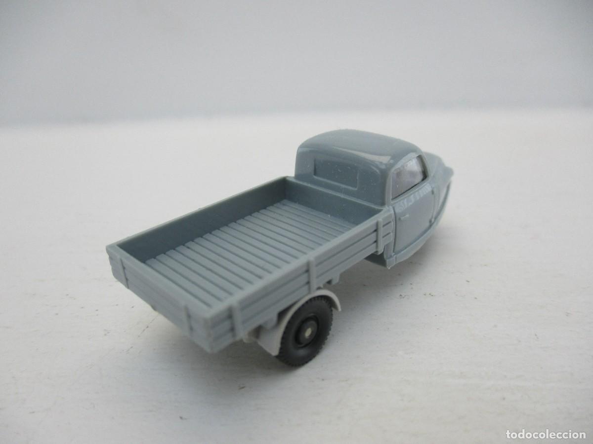 Coches a escala: COCHE ESCALA 1:87 REF B17 - Foto 2