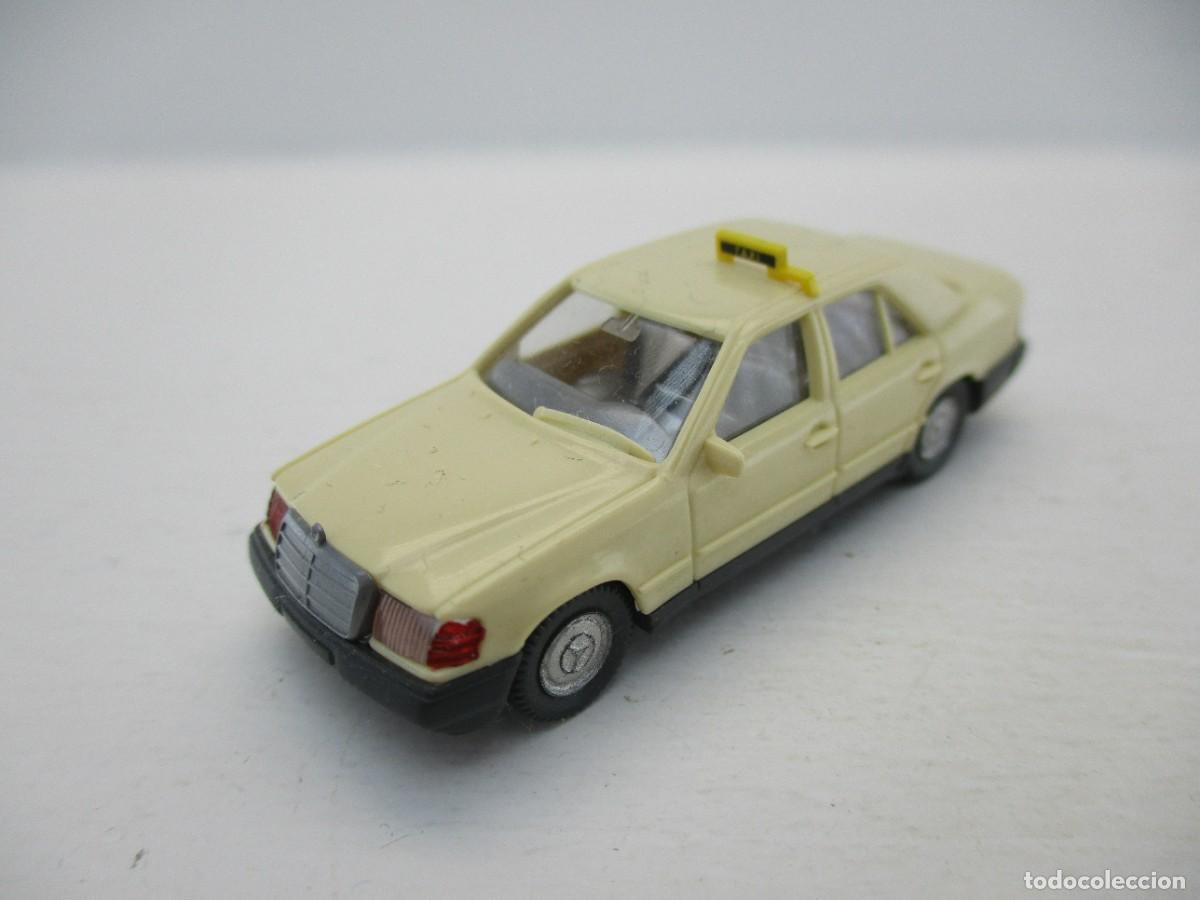 Coches a escala: COCHE ESCALA 1:87 REF B18 - Foto 1