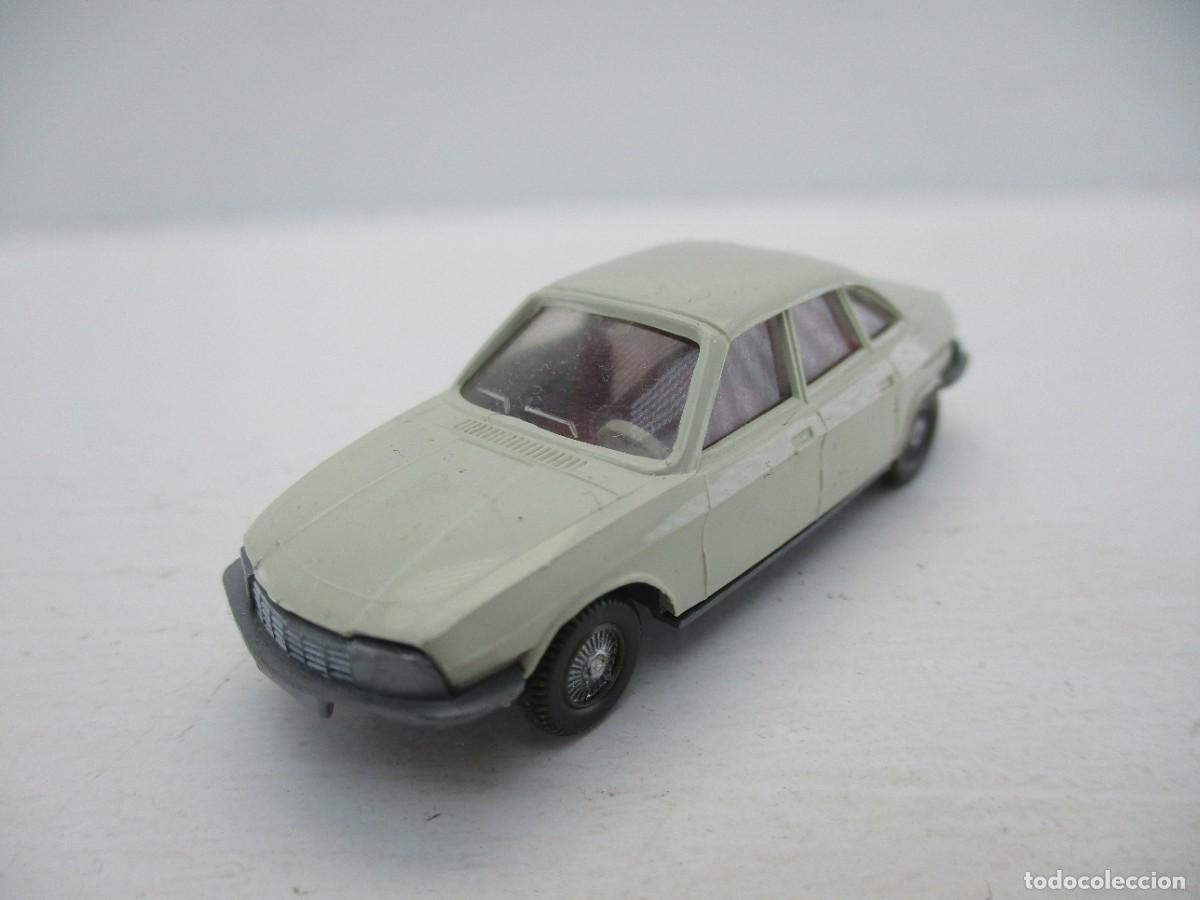 Coches a escala: COCHE ESCALA 1:87 REF B18 - Foto 1