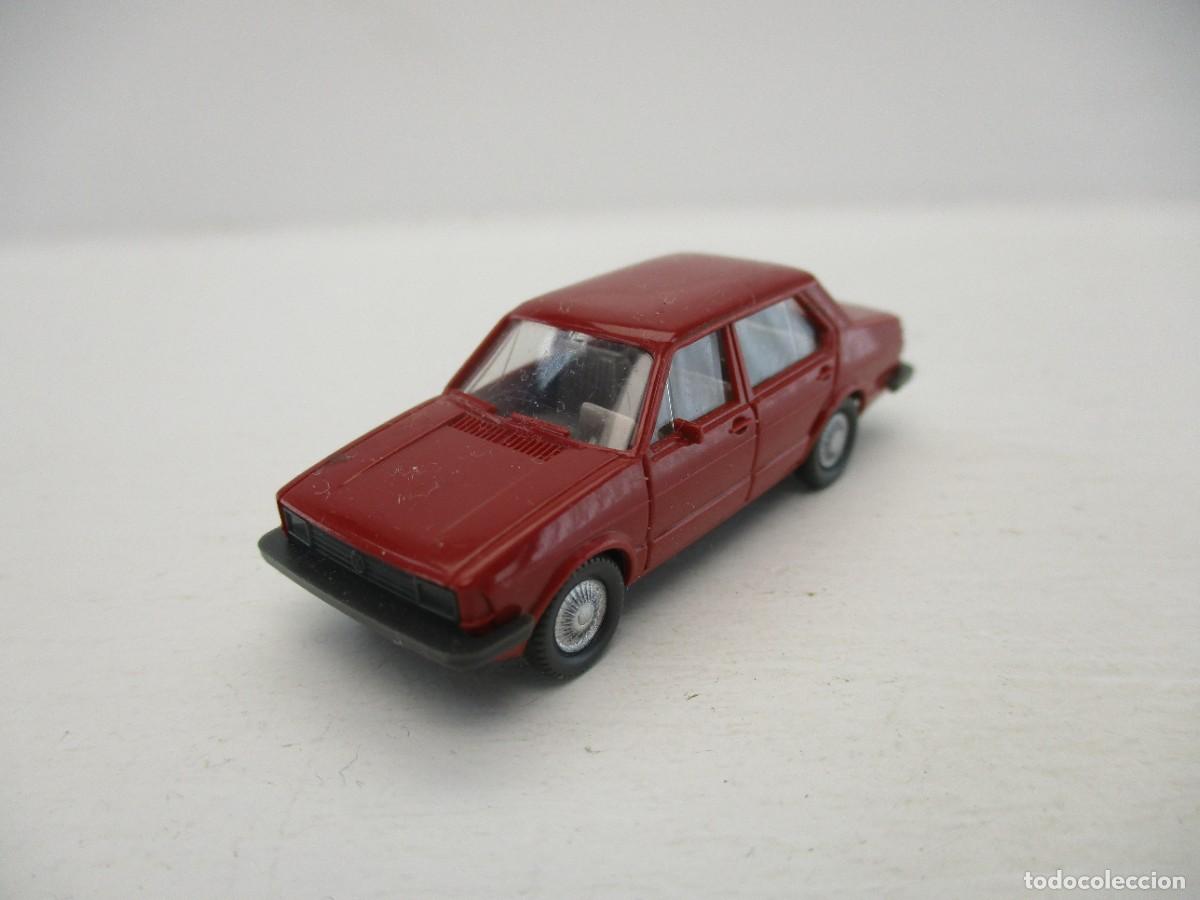 Coches a escala: COCHE ESCALA 1:87 REF B7 - Foto 1