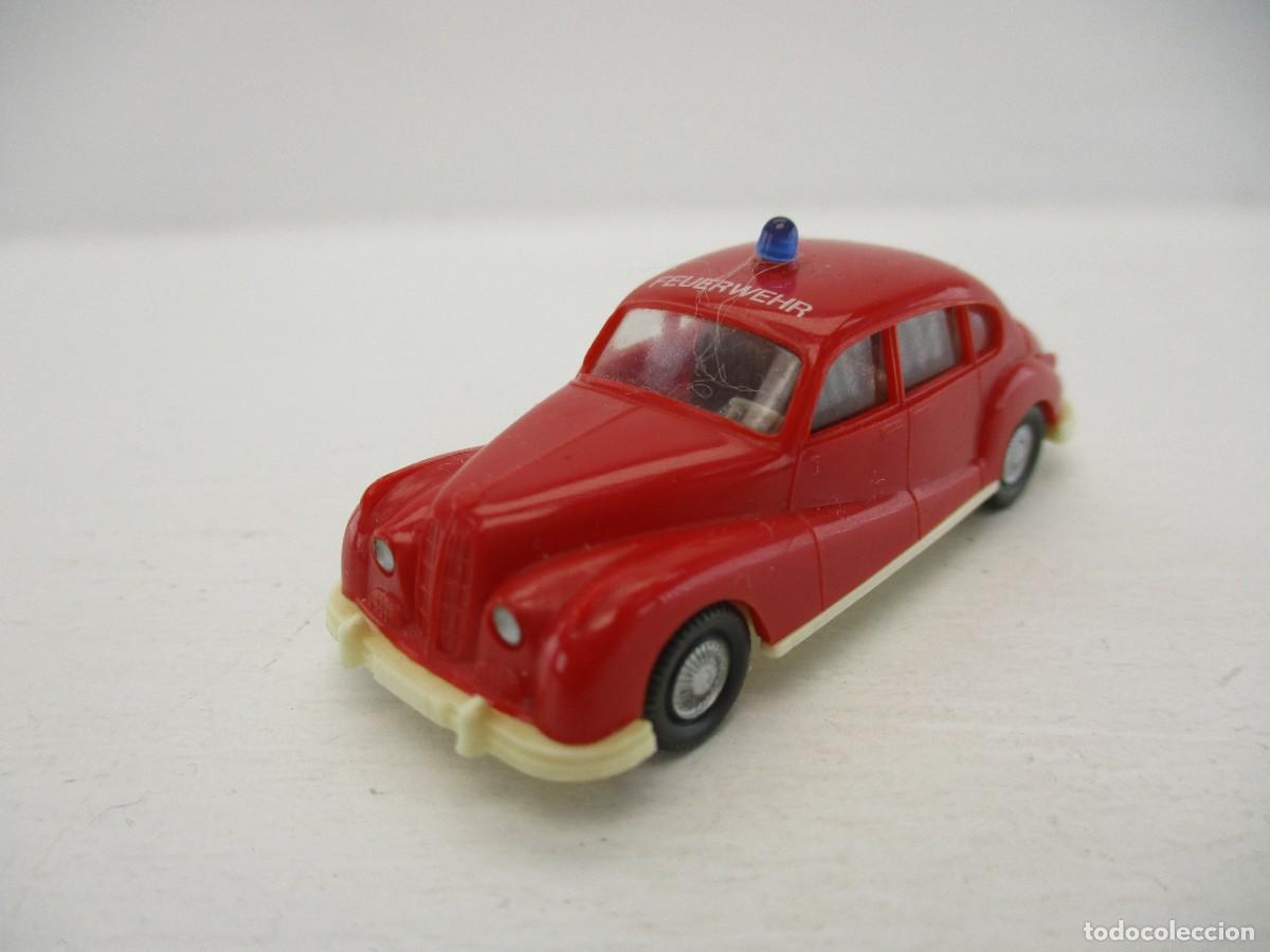 Coches a escala: COCHE ESCALA 1:87 REF B7 - Foto 1