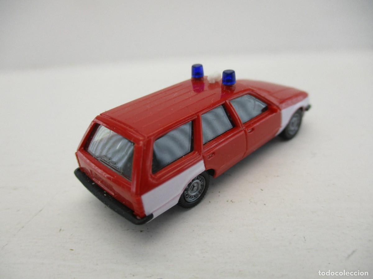 Coches a escala: COCHE ESCALA 1:87 REF B7 - Foto 2