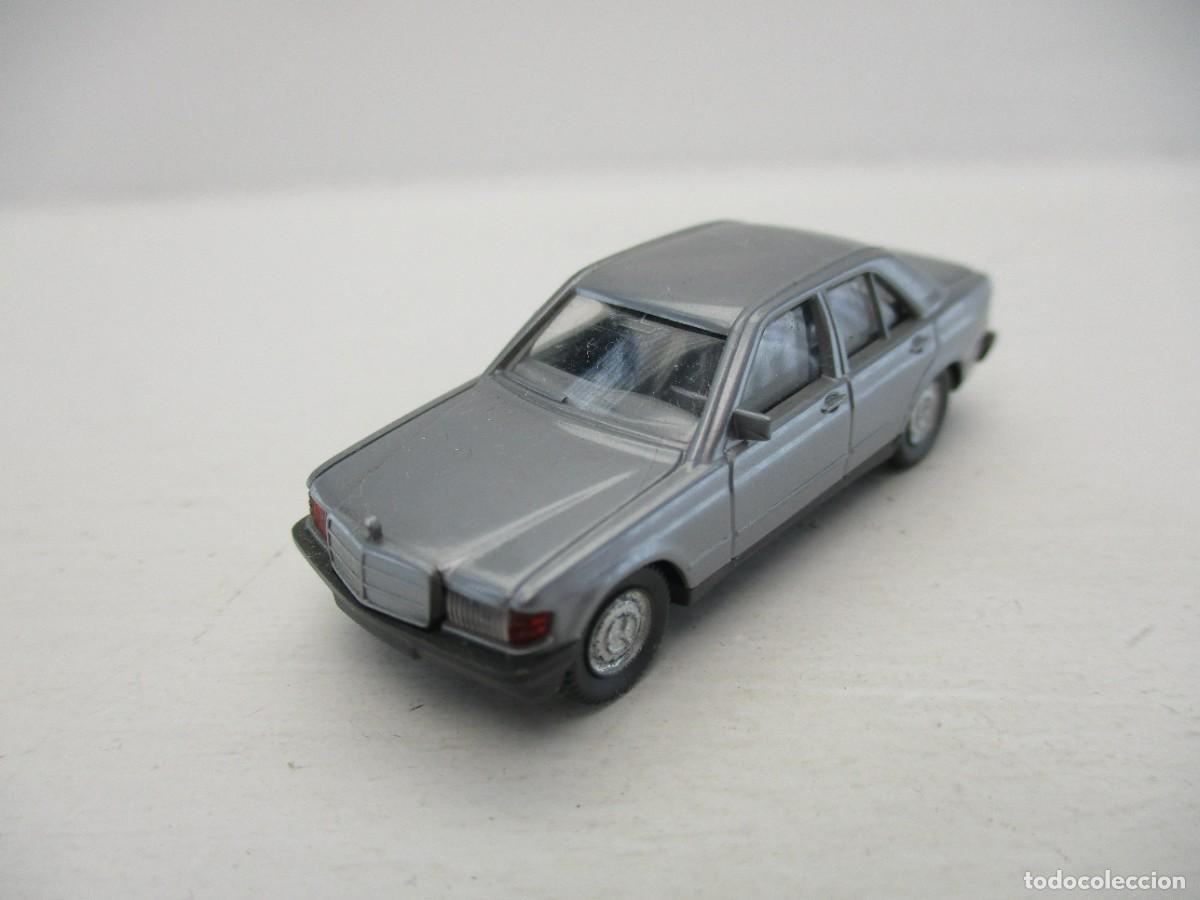 Coches a escala: COCHE ESCALA 1:87 REF B7 - Foto 1