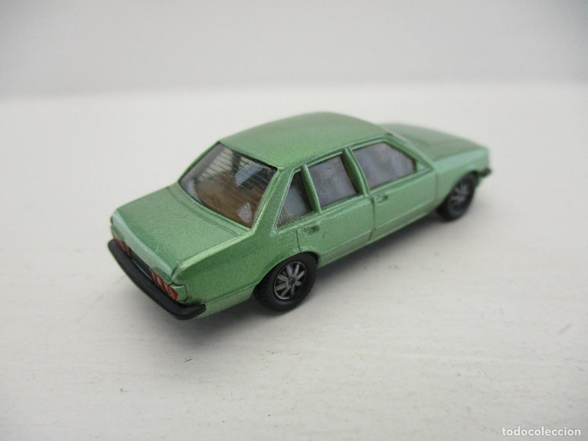 Coches a escala: COCHE ESCALA 1:87 REF B7 - Foto 2