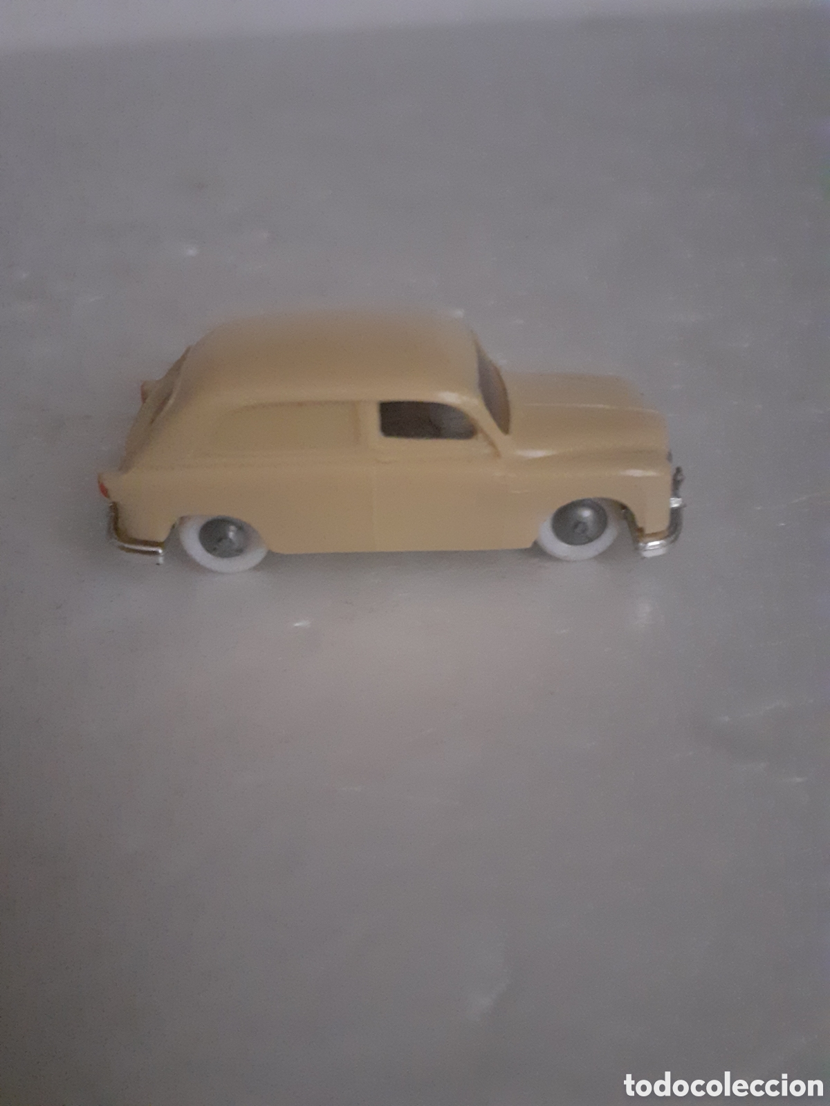 Coches a escala: ANGUPLAS.MINICARS SEAT 1400 FURGONETA