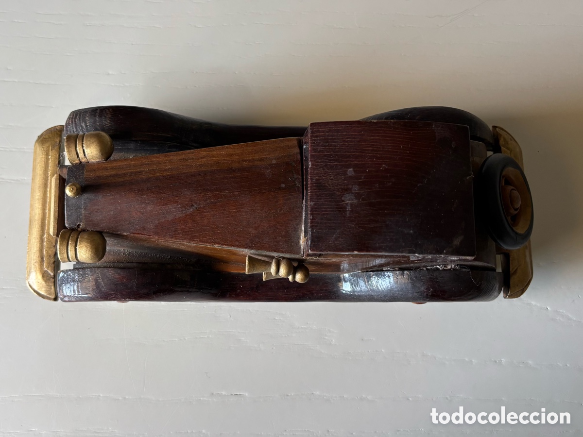 Coches a escala: R&eacute;plica de coche antiguo de madera - Foto 6