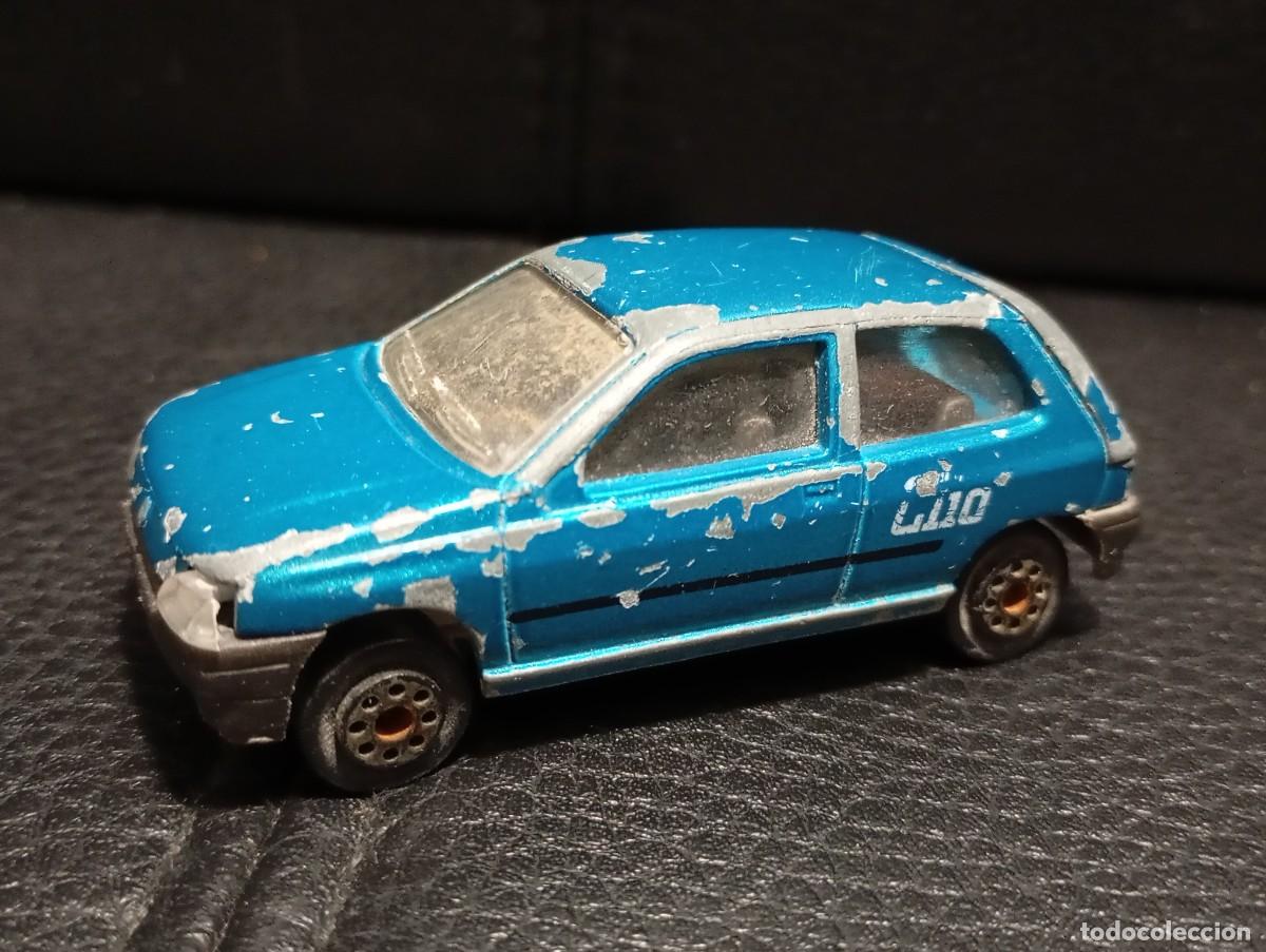 Coches a escala: RENAULT CLIO - COCHE MINIATURA - MAJORETTE - 1/53 - PARA RESTAURAR