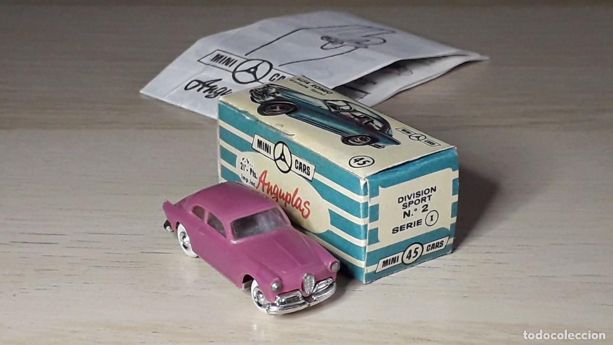 Coches a escala: Alfa Romeo Giulietta violeta # 45, esc. 1/86 H0 1/87, Anguplas Minicars Mini-cars Spain, a&ntilde;o 1960