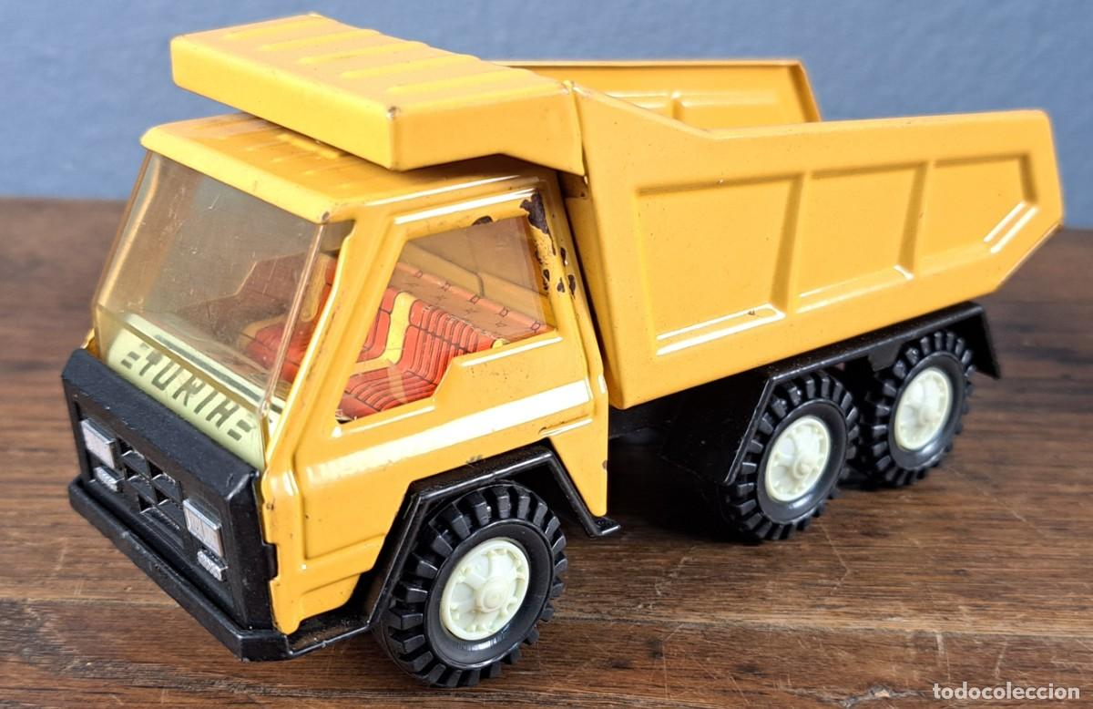 Coches a escala: Cami&oacute;n volquete met&aacute;lico, Gozan, serie Furia, a&ntilde;os 70