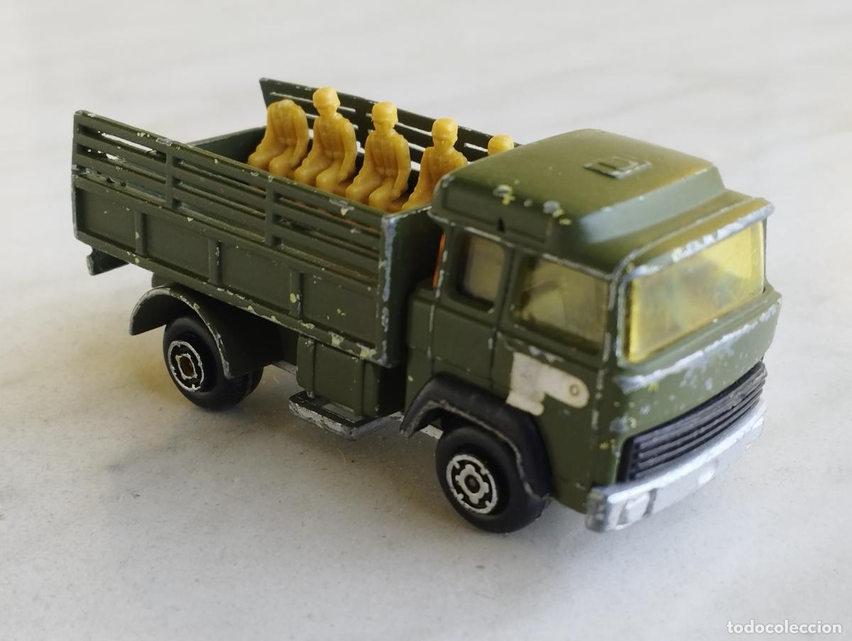 Coches a escala: CAMION MAGIRUS TRANSPORTE TROPAS SOLDADOS REGIMIENTO EJERCITO MILITAR GUISVAL CAMPEON