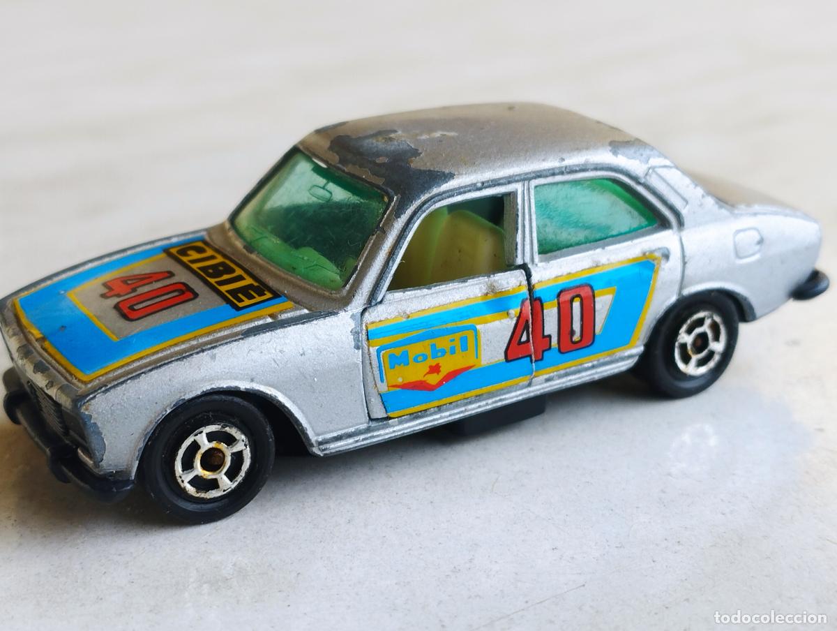 Coches a escala: PEUGEOT 504 RALLYE GUISVAL CAMPEON 1,64 ULTIMA SERIE