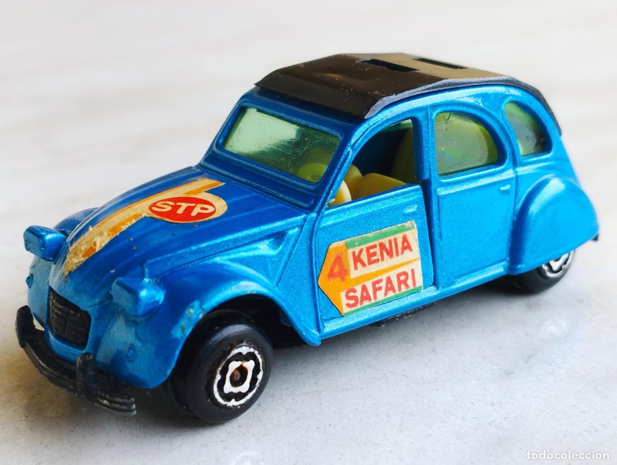 Coches a escala: CITROEN 2 CV AZUL RALLYE SAFARI KENIA DE GUISVAL CAMPEON 1,64