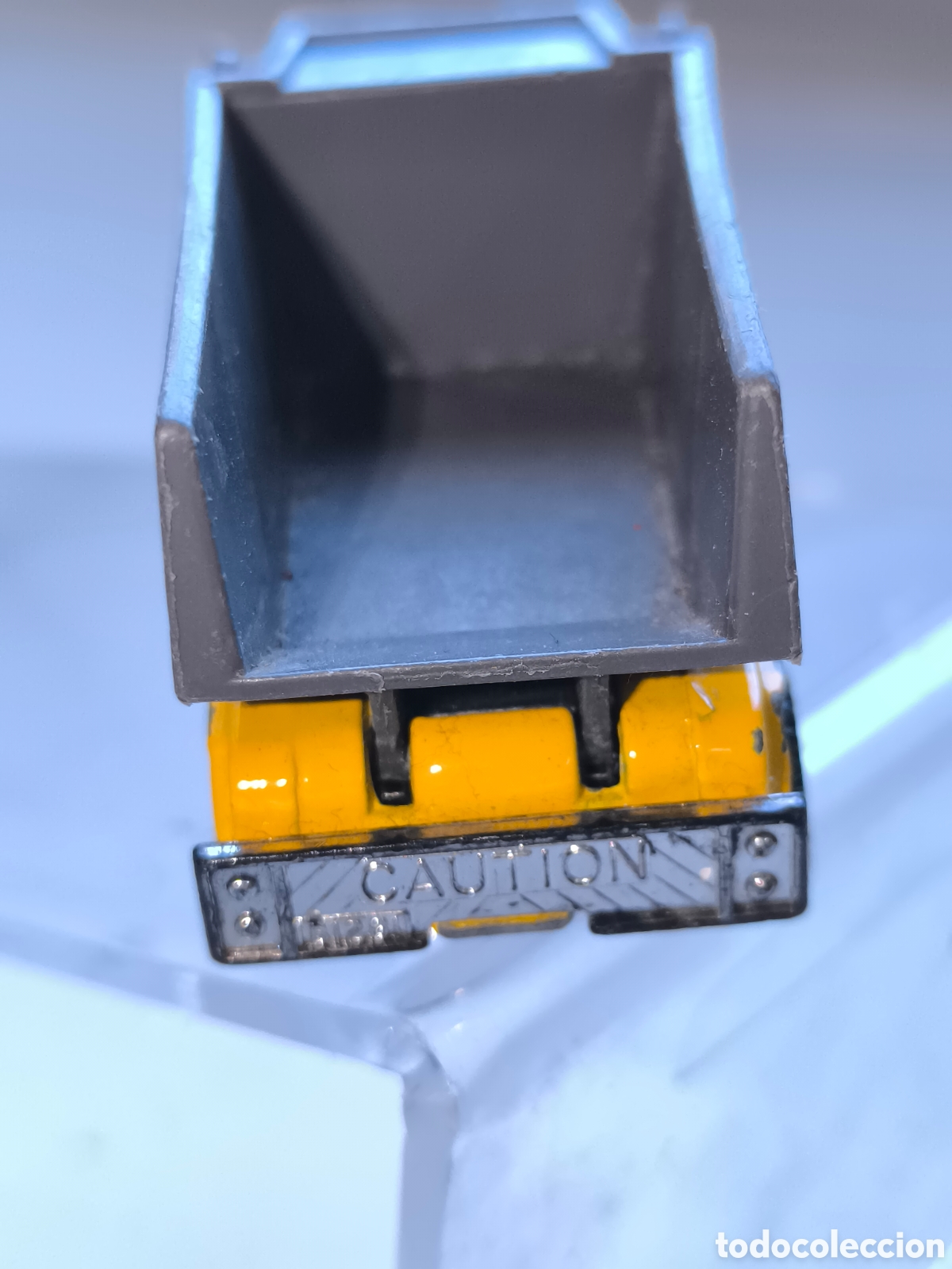 Coches a escala: Matchbox Peterbilt 1981 - Foto 4