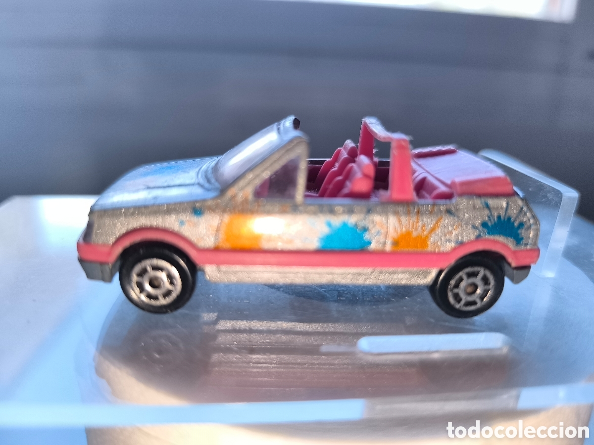 Coches a escala: Peugeot 205 GTI majorette cabriolet