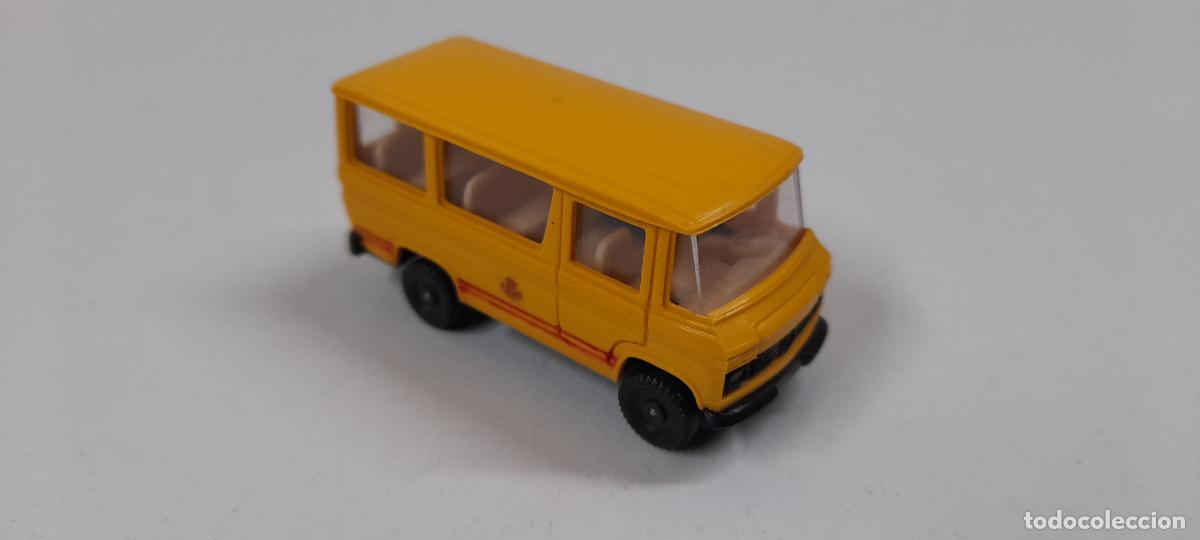 Coches a escala: FURGONETA / FURGON MERCEDES BENZ - CORREOS . REALIZADA POR IBERTREN . ESCALA H0 . MADE IN SPAIN