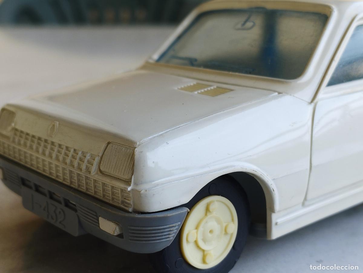 Coches a escala: RENAULT 5 PLASTICOS ALBACETE GRANDE MUY BUENO