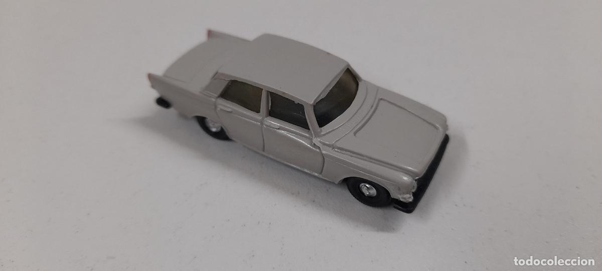 Coches a escala: COCHE FORD ZEPHYR . REAIZADO POR EKO . ORIGINAL A&Ntilde;OS 60