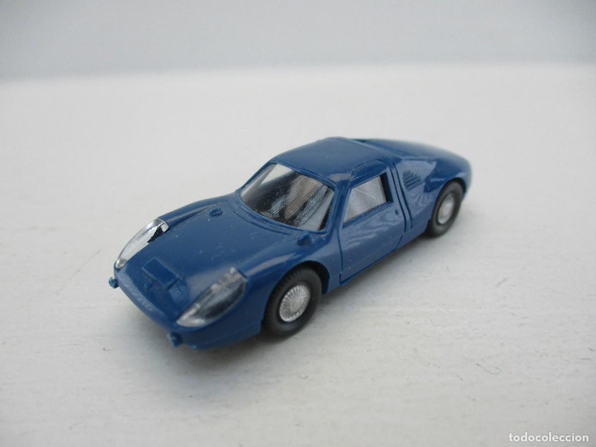 Auto in scala: COCHE ESCALA 1:87 REF FL