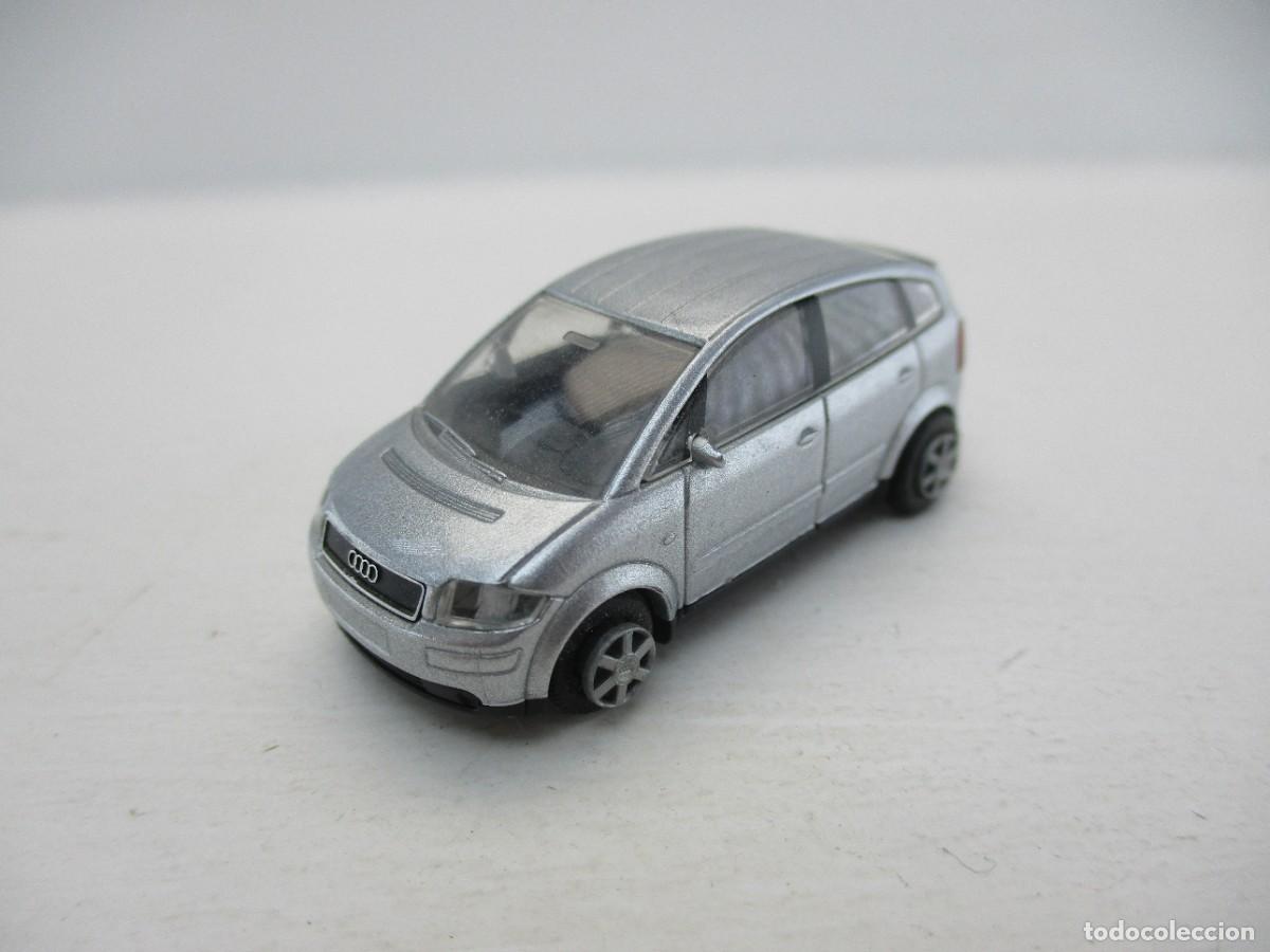 Auto in scala: COCHE ESCALA 1:87 REF FL