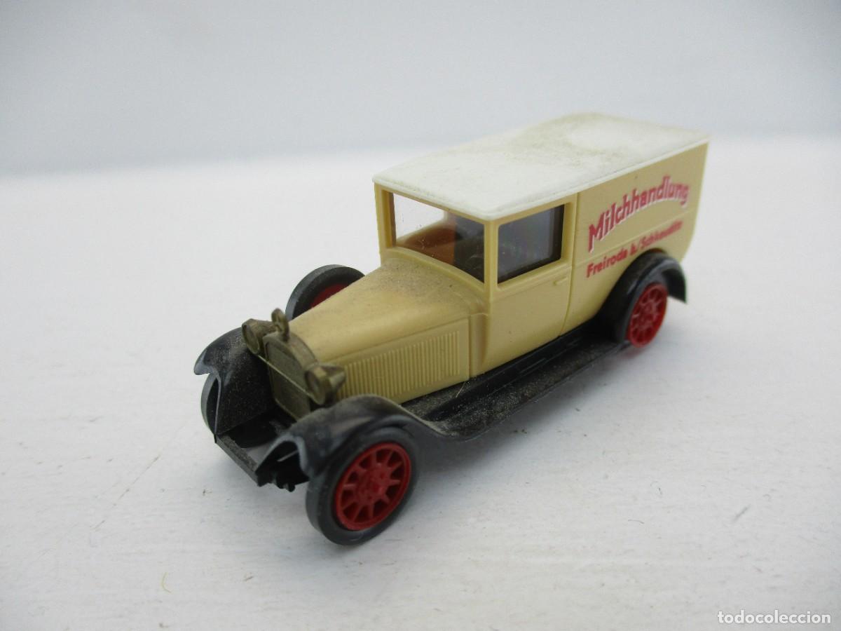 Coches a escala: COCHE ESCALA 1:87 REF FL