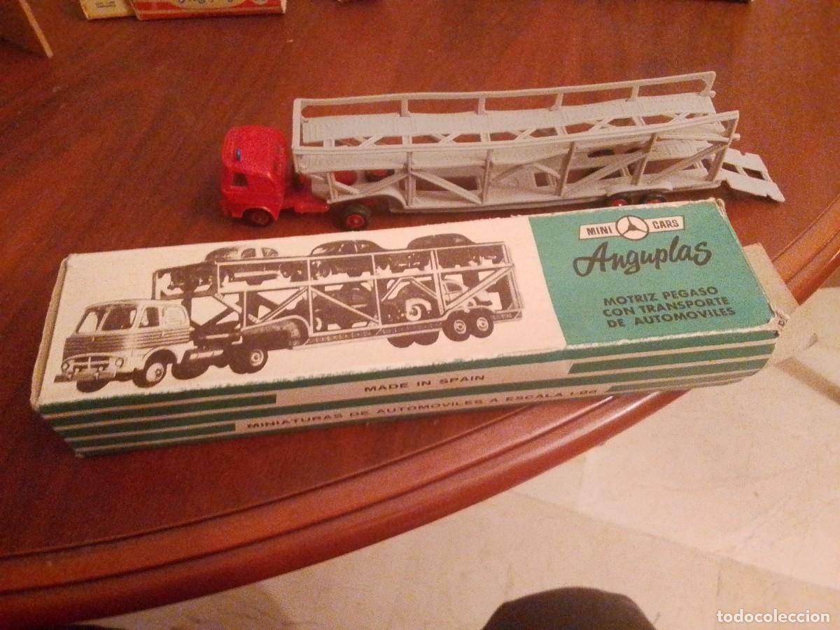 Coches a escala: Anguplas mini cars motriz Pegaso con transporte de autom&oacute;viles