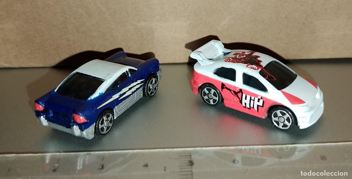 Coches a escala: Lote de 2 micro coches MEGABLOCKS - Foto 2