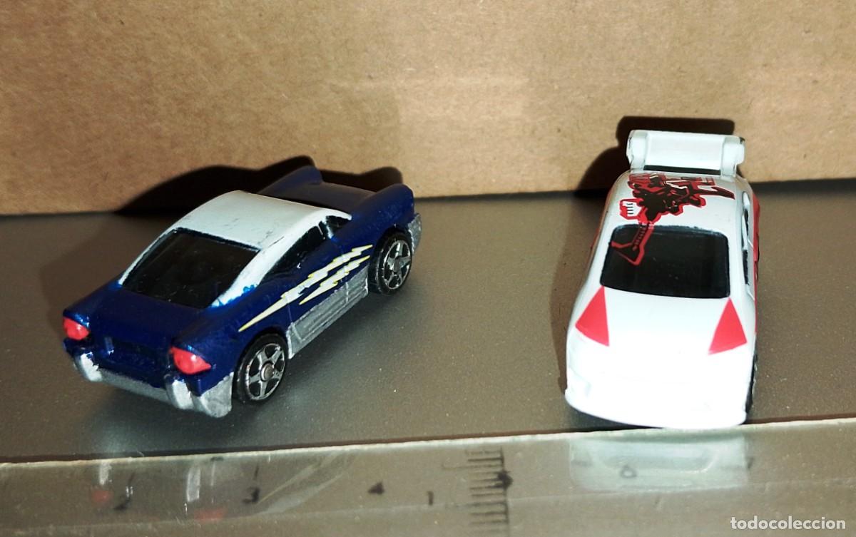 Coches a escala: Lote de 2 micro coches MEGABLOCKS - Foto 3