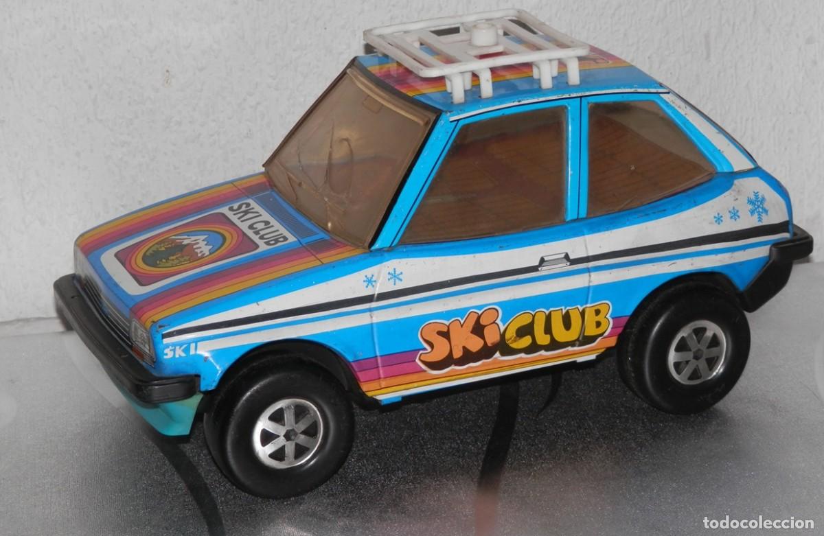Coches a escala: ANTIGUO COCHE DE JUGUETE DE LA OBERTOYS