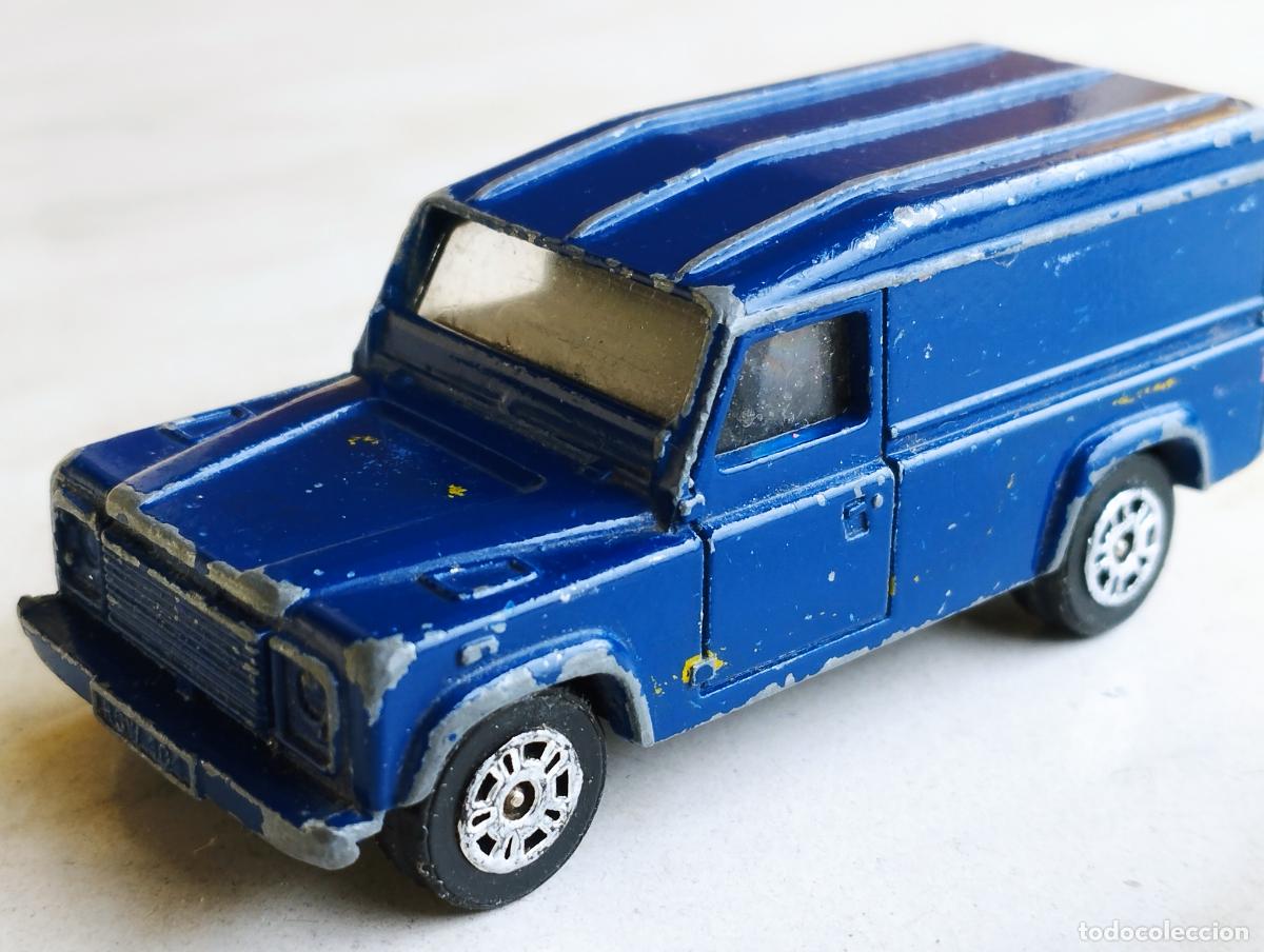 Coches a escala: LAND ROVER SANTANA 109 LARGO DE CORGI JUNIORS ESCALA 1,64